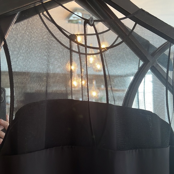 Black top with mesh detail, xs Babaton - Picture 4 of 7